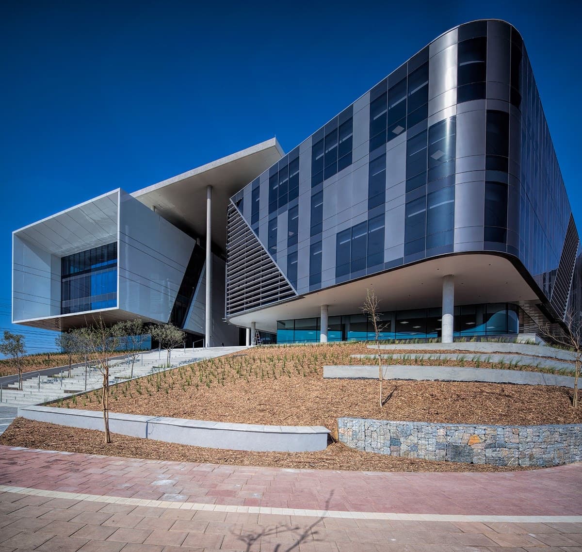 Allandale, Waterfall City